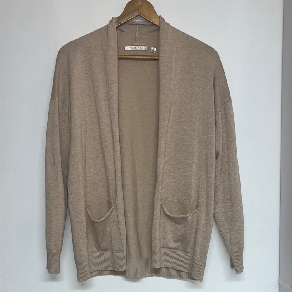 Cyrus Sz MED Lightweight Open Cardigan Taupe #office #businesscasual #preppy